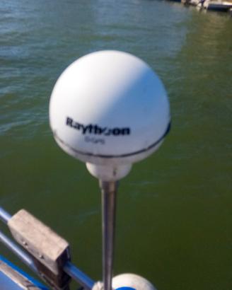 Antenna gps Raytheon / con cavo e spinotto