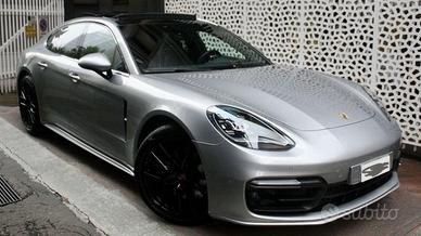 Porsche Panamera 4S  Diesel V8