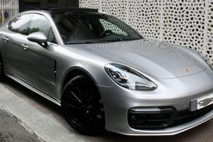Porsche Panamera 4S  Diesel V8