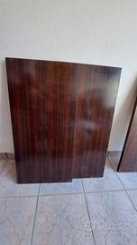 Mensole con formica marrone