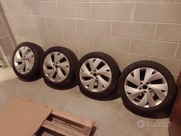 Cerchi originali 17 VW Golf + gomme termiche