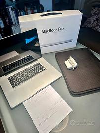 Apple MAC Book-PRO 17''