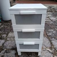 Cassettiera in legno