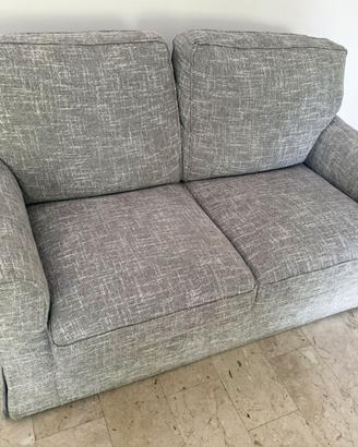 N.2 Divani PoltroneSofà Pari al Nuovo
