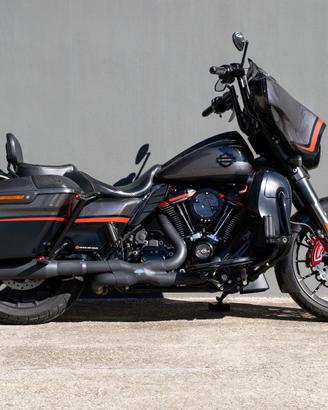 Harley-Davidson FLHXSE Street Glide C.V.O. - 2017