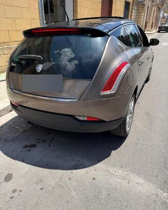 Lancia Delta 2.0 MJT 165 CV GOLD SEDILI PELLE FRAU