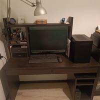 scrivania ikea
