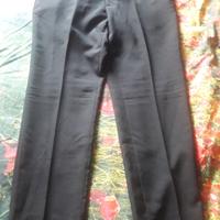 Pantaloni nuovi Isacco