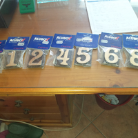 Numeri civici e lettere in ottone brunito Alubox
