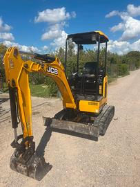Escavatore jcb