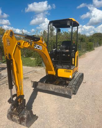 Escavatore jcb