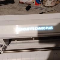 silhouette cameo 4 plus