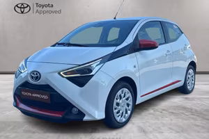 Toyota Aygo 5p 1.0 x-play m-mt 72cv