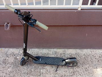 monopattino elettrico