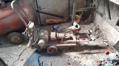 pompa pistone travasi per vino