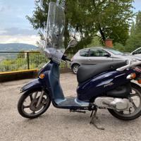 Scooter Kymco People 150