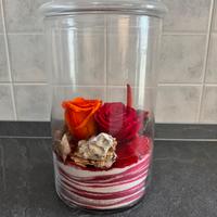 Composizione decorazione di fiori in vaso