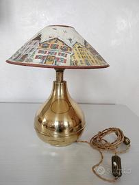 Lampada con paralume tema natalizio 