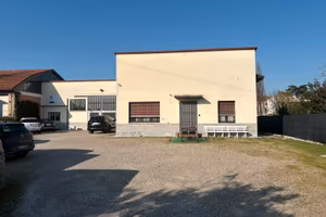 Ufficio luminoso vicinanze centro e stazione