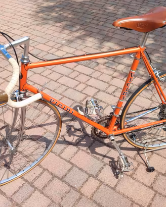 Bici da corsa vintage, inregalo bici pieghevole.