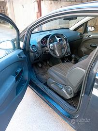 Opel corsa 1.3 Multijet 