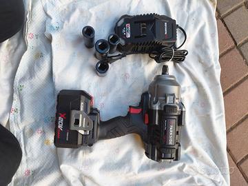 avvitatore Parkside performance 