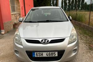 hyiundai i 20