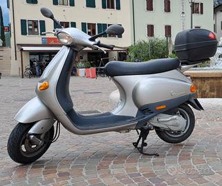 Vespa 50 ET2