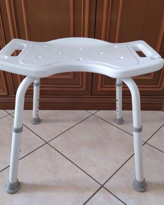 Sgabello doccia per anziani