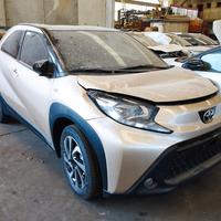 Toyota Aygo X 2024 ricambi pezzi parti