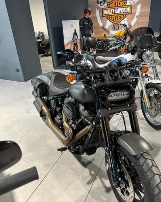 HARLEY-DAVIDSON SOFTAIL FAT BOB 114