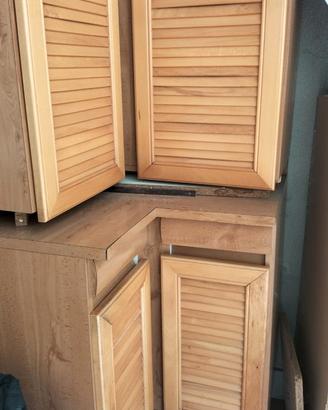 Mobile cucina in legno