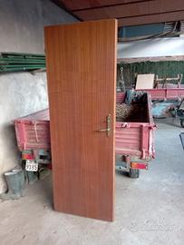 Porta per interni in legno