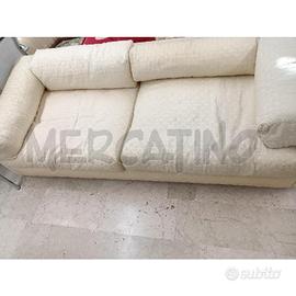 DIVANO DUE POSTI TESSUTO BEIGE