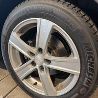 Cerchi  e pneumatici invernali da16 x Golf 7/8.