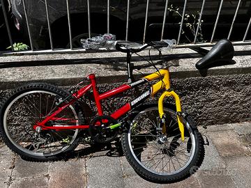 Bici nuova per bambino