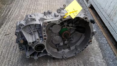 CAMBIO MITSUBISHI SPACE STAR 1,9 DCI ANNO 2003