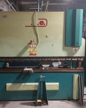 Pressa piegatrice gade ps-c 3120