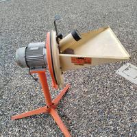 Molino elettrico per cereali 