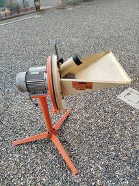 Molino elettrico per cereali 