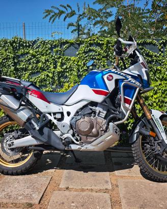 Honda Africa Twin Adventure Sports 30° Anniv.
