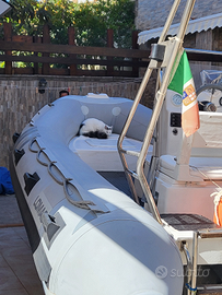Gommone lomac 5,40