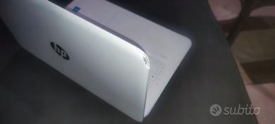 HP Stream - 14-ax011nl
