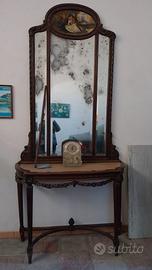 specchiera d'epoca stile vittoriano