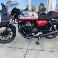 Moto Guzzi V7 IV Stone Corsa