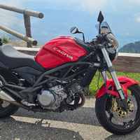 Cagiva raptor 1000