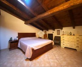 CASA SEMINDIPENDENTE A MOLINO DEI TORTI