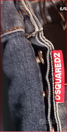 Jeans Dsquared2 con toppe e schizzi di vernice
