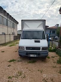 furgone iveco