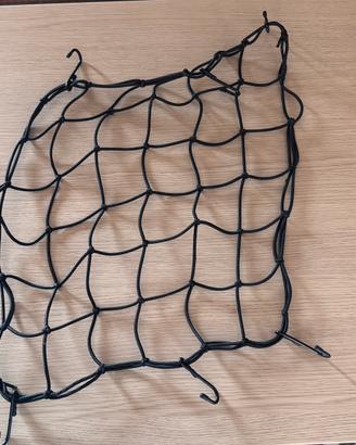 Rete elastica “ ragno “ per moto/scooter 40 x 50